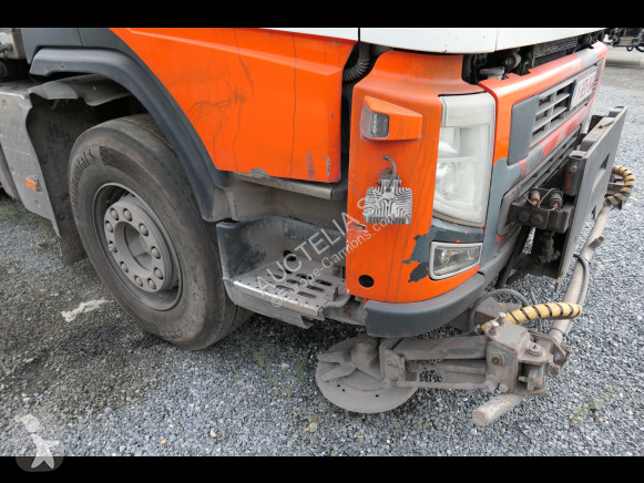 Utilaje pentru drumuri Volvo