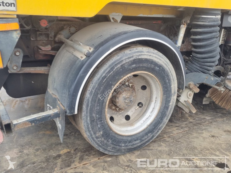 Utilaje pentru drumuri Iveco Euro Cargo 140E18