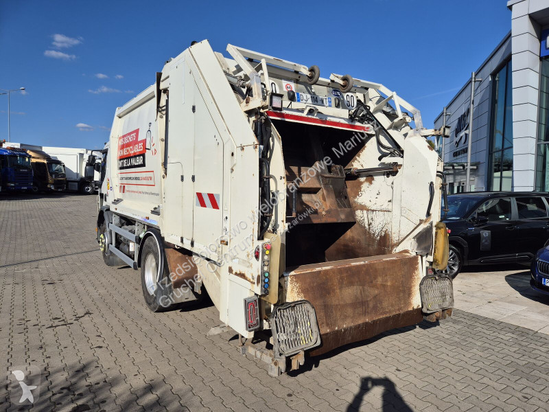آلة لصيانة الطرق Volvo FE 280 / GEESINKNORBA /...