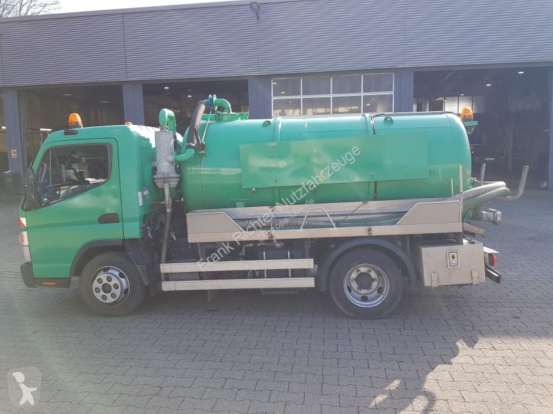 آلة لصيانة الطرق Mitsubishi Fuso Saugwagen,...