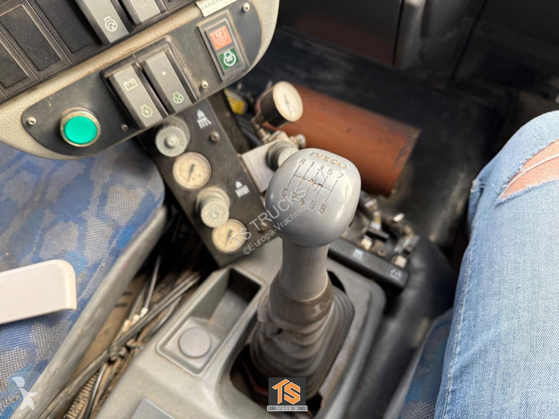 آلة لصيانة الطرق Iveco IVECO EUROCARGO 120E18 -...
