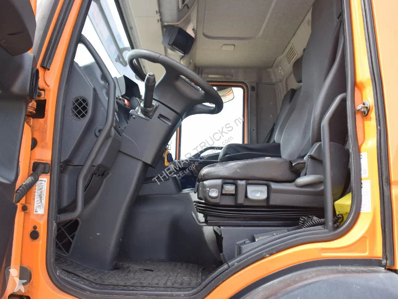 آلة لصيانة الطرق Iveco AD260S31 - VDK waste...