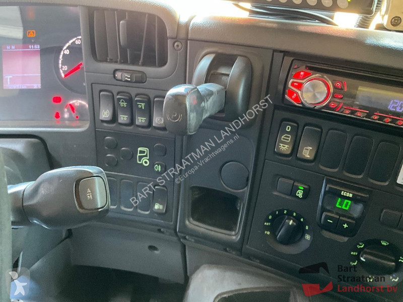 Vägmaskiner Scania P280 6x2 vuilniswagen met...