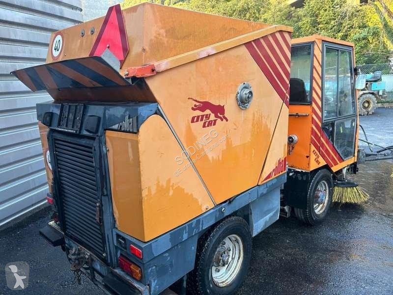 آلة لصيانة الطرق Rolba  K1500 CITY CAT