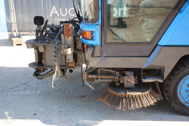 Engin de voirie Ravo 5002 SI CD