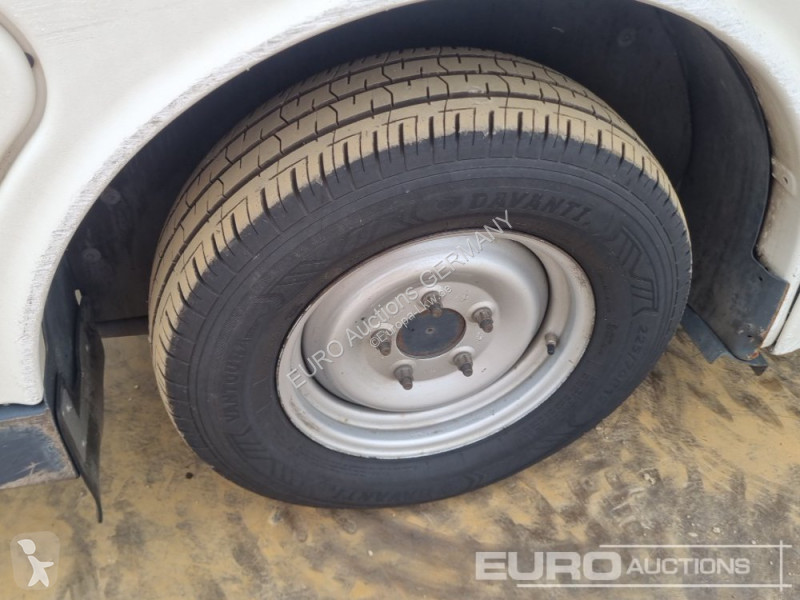 Vehículo de limpieza viaria Hako 1650