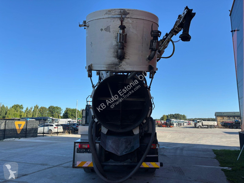 Gemeentevoertuig Volvo 300 6x6 WASTE 4 + CLEAN...
