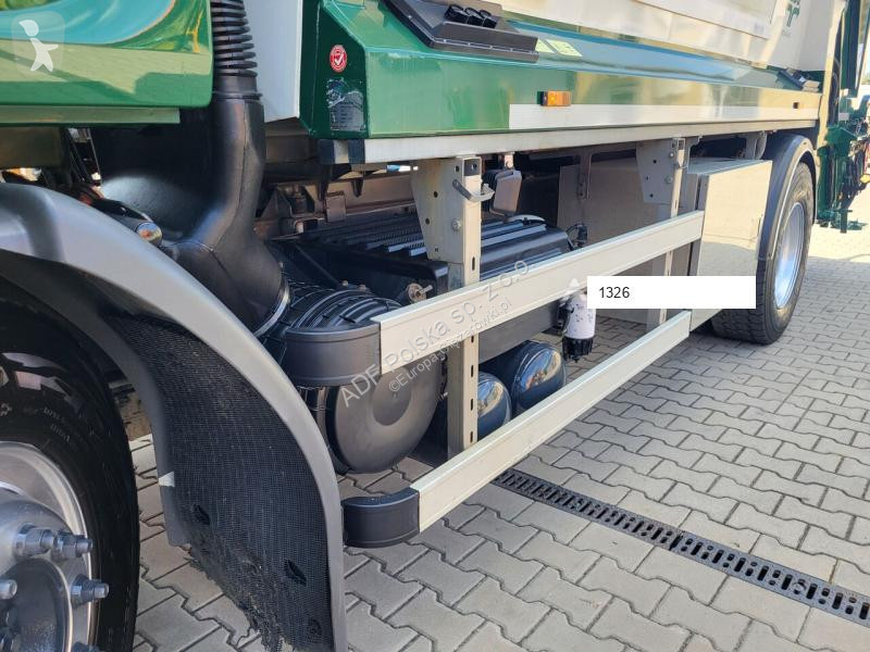 Gemeentevoertuig Volvo MF300 L200 15h25