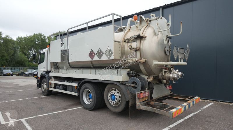 Silniční stroje Mercedes AXOR 2728 6x2 vacuum...