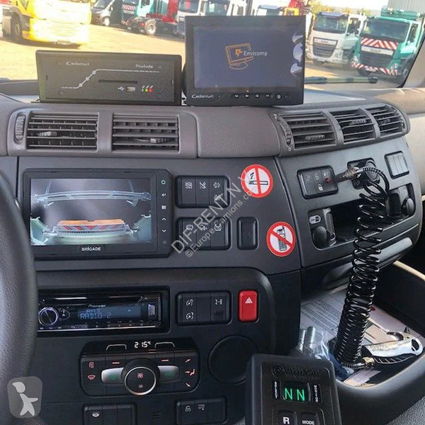 Útfenntartó-és-karbantartógép DAF 340 FAN6 * 2...