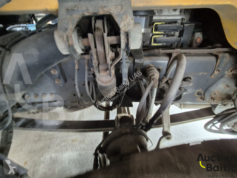 Engin de voirie Volvo 340