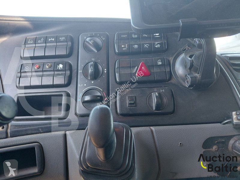 Mercedes 2532 road network trucks