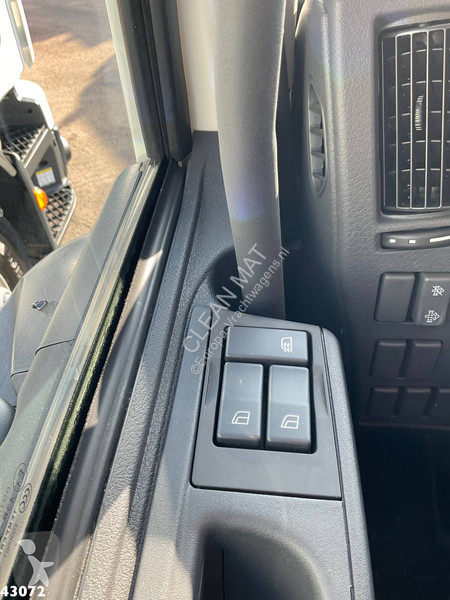 Utilaje pentru drumuri Volvo 280 Euro 6 Zoeller...