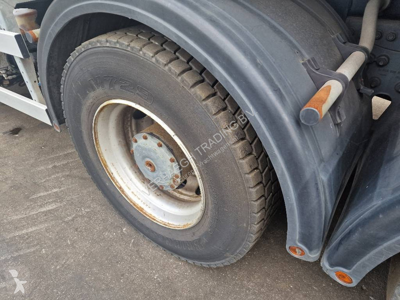 Silniční stroje Mercedes 2628