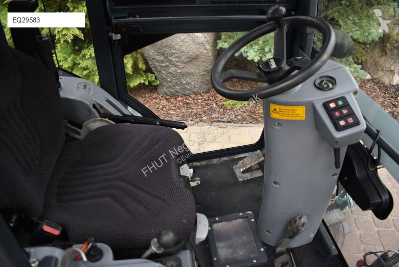 Utilaje pentru drumuri Hako 1250