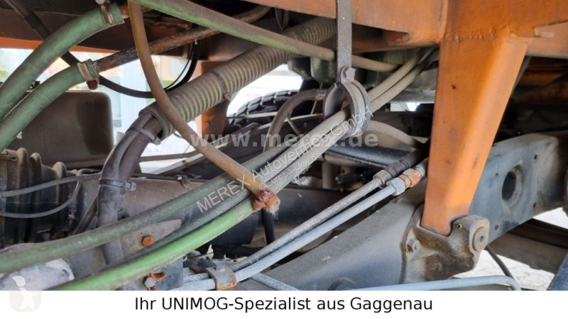 Gemeentevoertuig Unimog / 406 Cabrio - Schneefräse