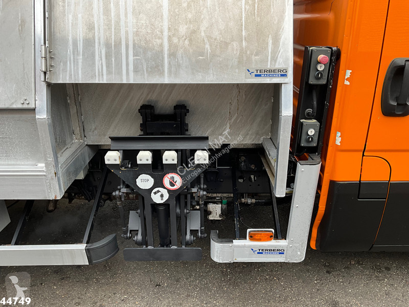 Vägmaskiner Iveco 40C15 Euro 6 Terberg zijlader