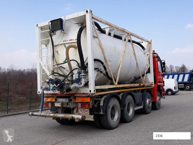 Silniční stroje Mercedes 4144