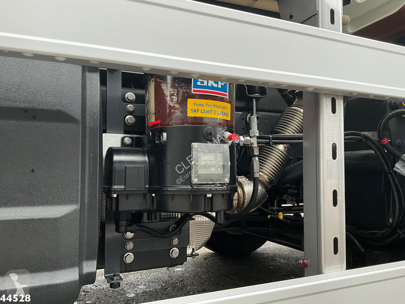 Vägmaskiner DAF G XB 260 Zoeller 14m³ met Jama...