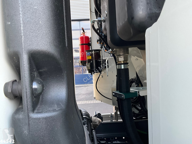 Vägmaskiner DAF G XB 260 Zoeller 14m³ met Jama...