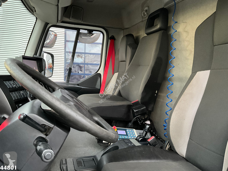 Vägmaskiner Renault D 26 WIDE Euro 6 Geesink...