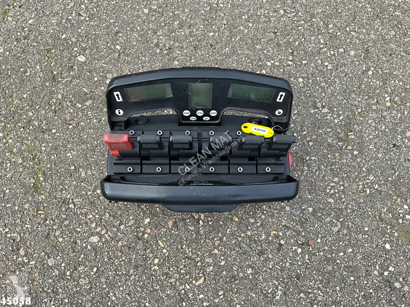 Utilaje pentru drumuri Ginaf C 3128 NF Euro 6...