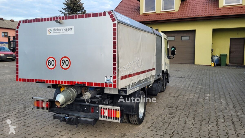 Gemeentevoertuig Nissan Dietmar Kaiser Defco Combi