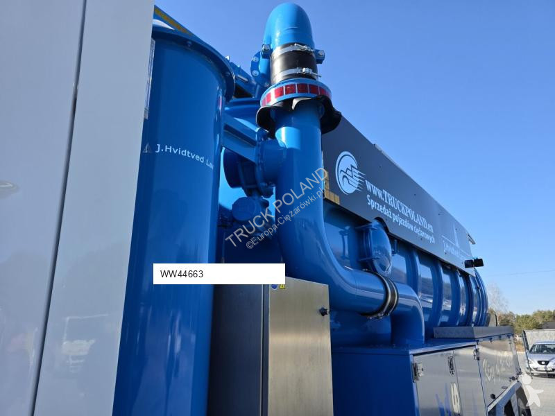 Utilaje pentru drumuri Scania Larsen FlexVac 311