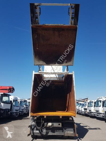 Engin de voirie Renault