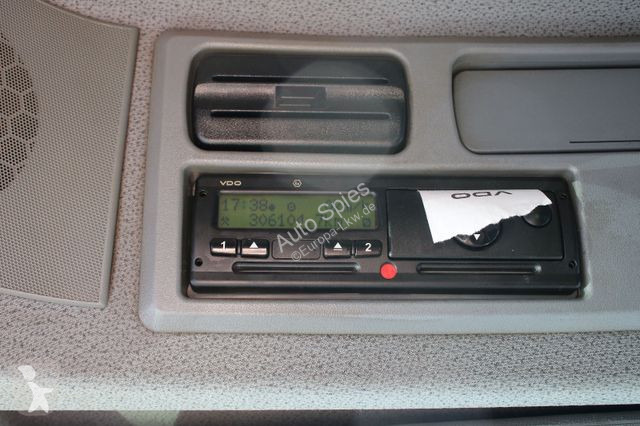 Utilaje pentru drumuri Mercedes 2532 MP3 6x2...