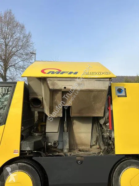 Gemeentevoertuig Aebi Schmidt MFH 2500...