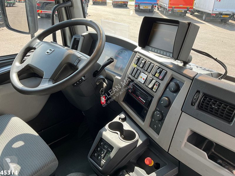 Silniční stroje Volvo FL 260 Zoeller 14m³