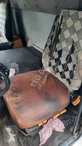Silniční stroje Scania M  320PS