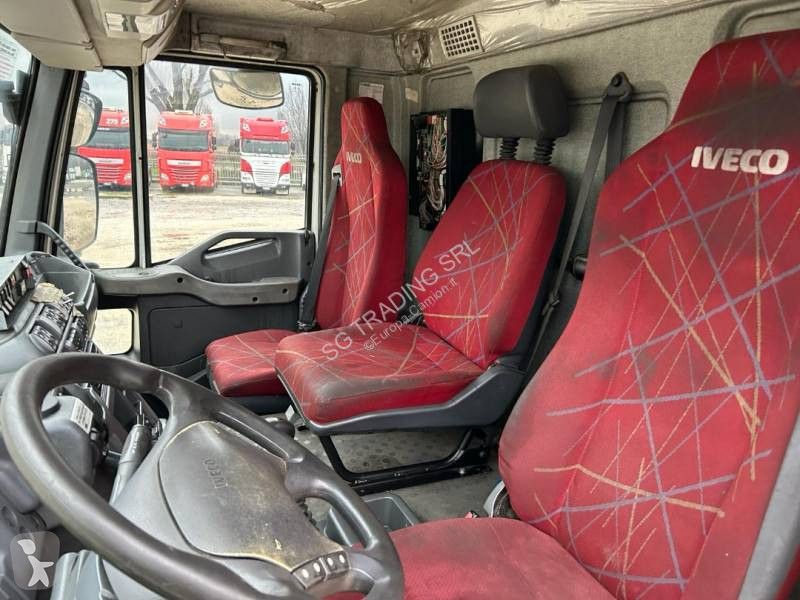 Silniční stroje Iveco