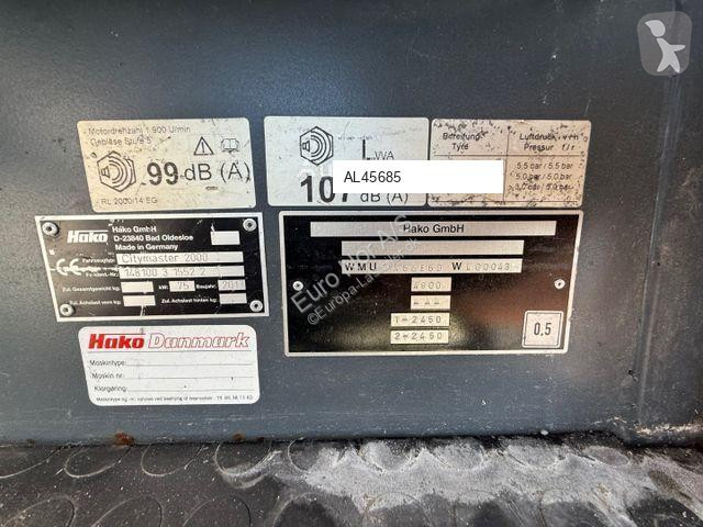 Silniční stroje Hako 2000 4x4 Euro 5 Kehrmaschine