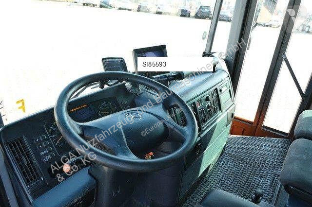 آلة لصيانة الطرق Mercedes 2633 L ECONIC,...