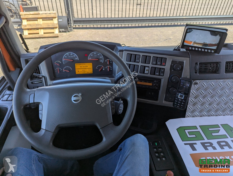 Utilaje pentru drumuri Volvo 300 EEV 6x2/4...