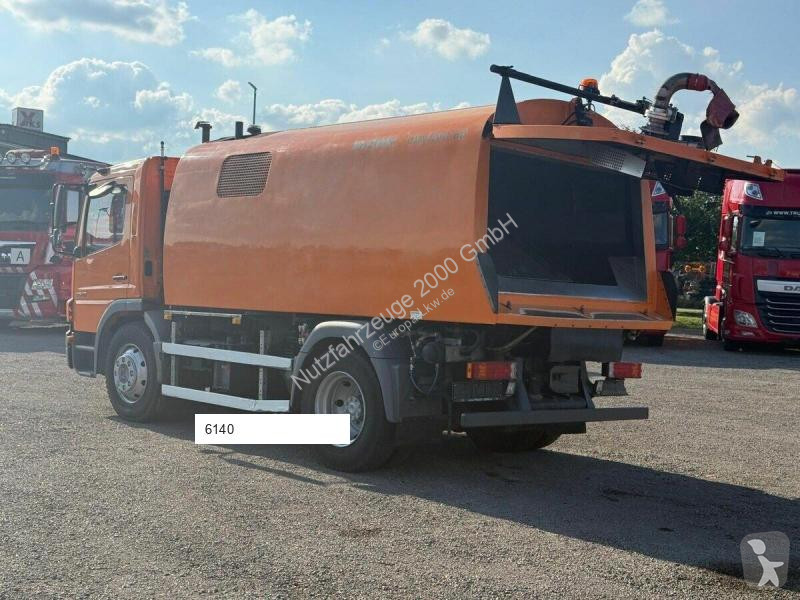 Silniční stroje Mercedes