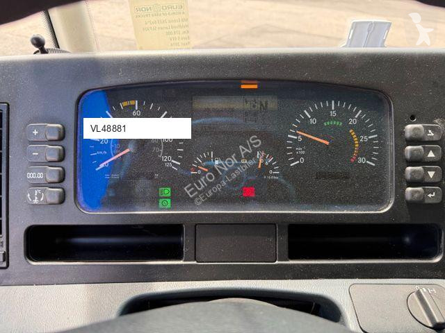 آلة لصيانة الطرق  MERCEDES-BENZ Econic 2633...