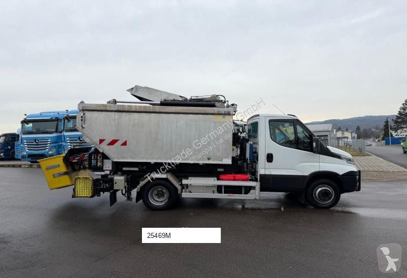 آلة لصيانة الطرق Iveco 676 70C17