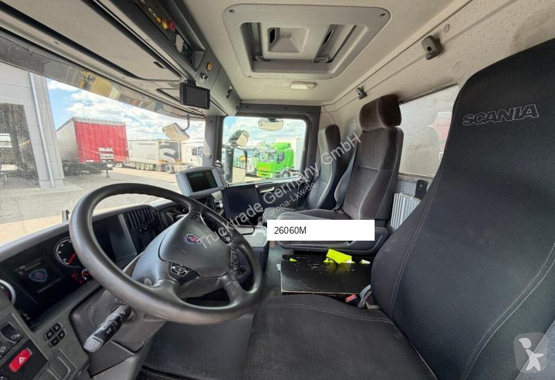 Engin de voirie Scania 380.3