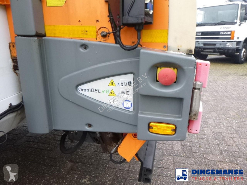 Engin de voirie Mercedes 2629 RHD 6x2 Geesink...