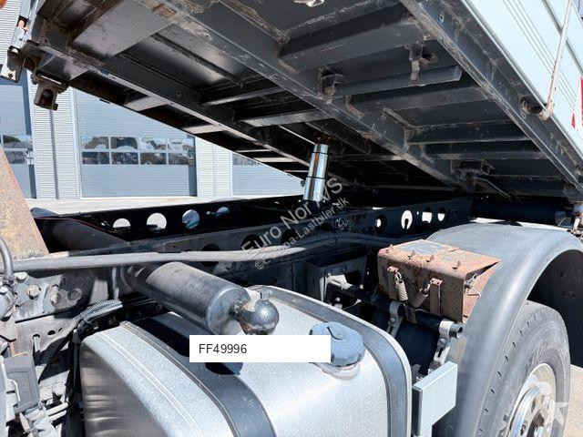 آلة لصيانة الطرق Unimog U serie 427 4x4 Tipper...