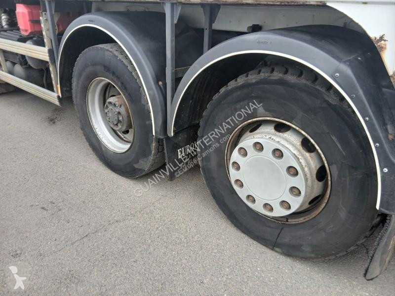 آلة لصيانة الطرق Renault 310 DXI