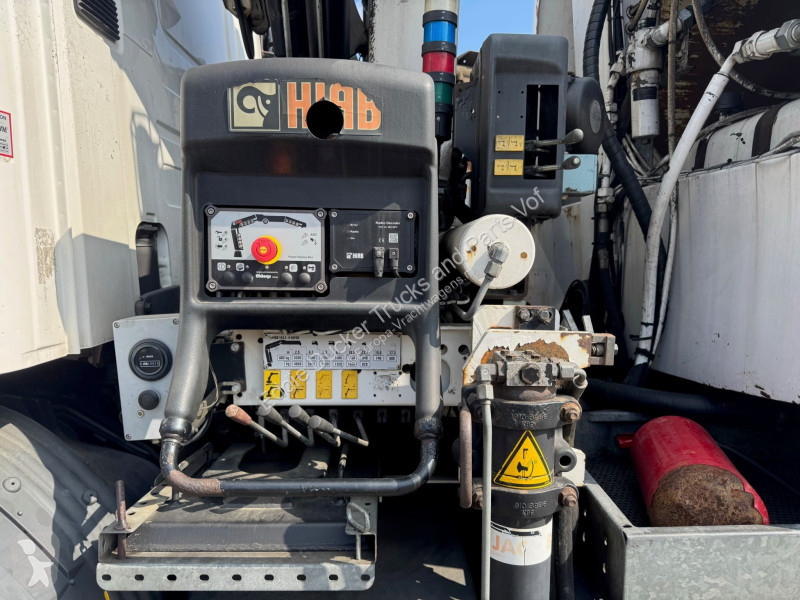 شاحنة Scania 6X2 EURO 4 / AUTOMARTIC 3 PEDALS