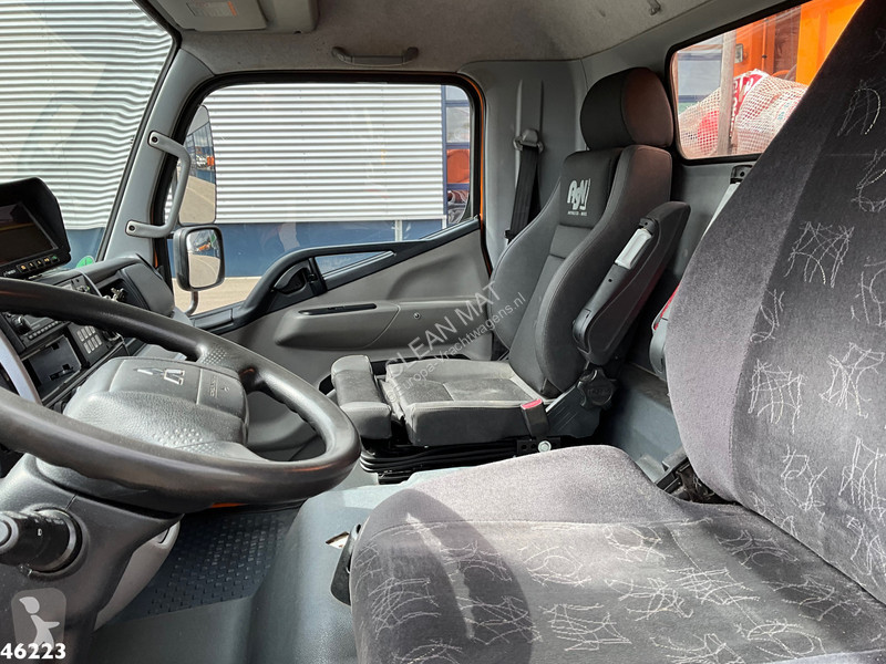 آلة لصيانة الطرق Fuso 9C18 Euro 6 Zoeller 7m³...