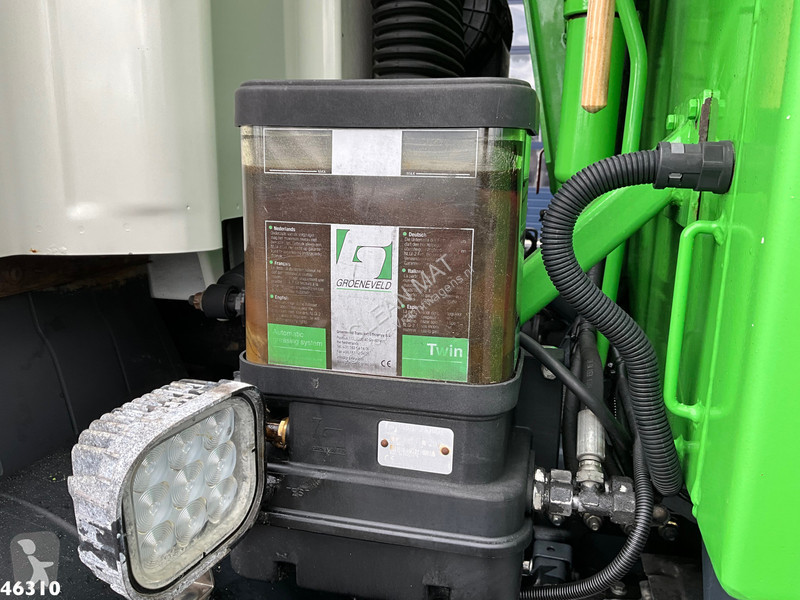 آلة لصيانة الطرق DAF FAG  290 Euro 6 Zoeller 20m³
