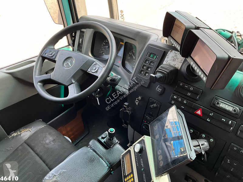 آلة لصيانة الطرق Mercedes 2630 CNG Euro 6...