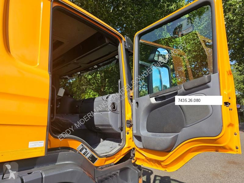 Engin de voirie Scania GPM III v 20H25