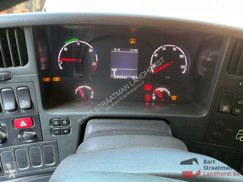 Vägmaskiner Scania P280 6x2 vuilniswagen met...